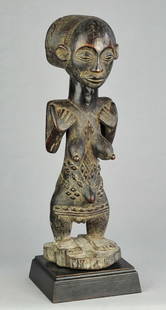 Fine LUBA Classical Cult Figure Statue Congo DRC African Tribal Art 1043: CONGO DRC SUPERB LUBA Female Cult Figure Beautiful classic Luba style statue (probably from the Middle Luvua area) The hands are placed on the shoulders, scarifications typical and numerous,