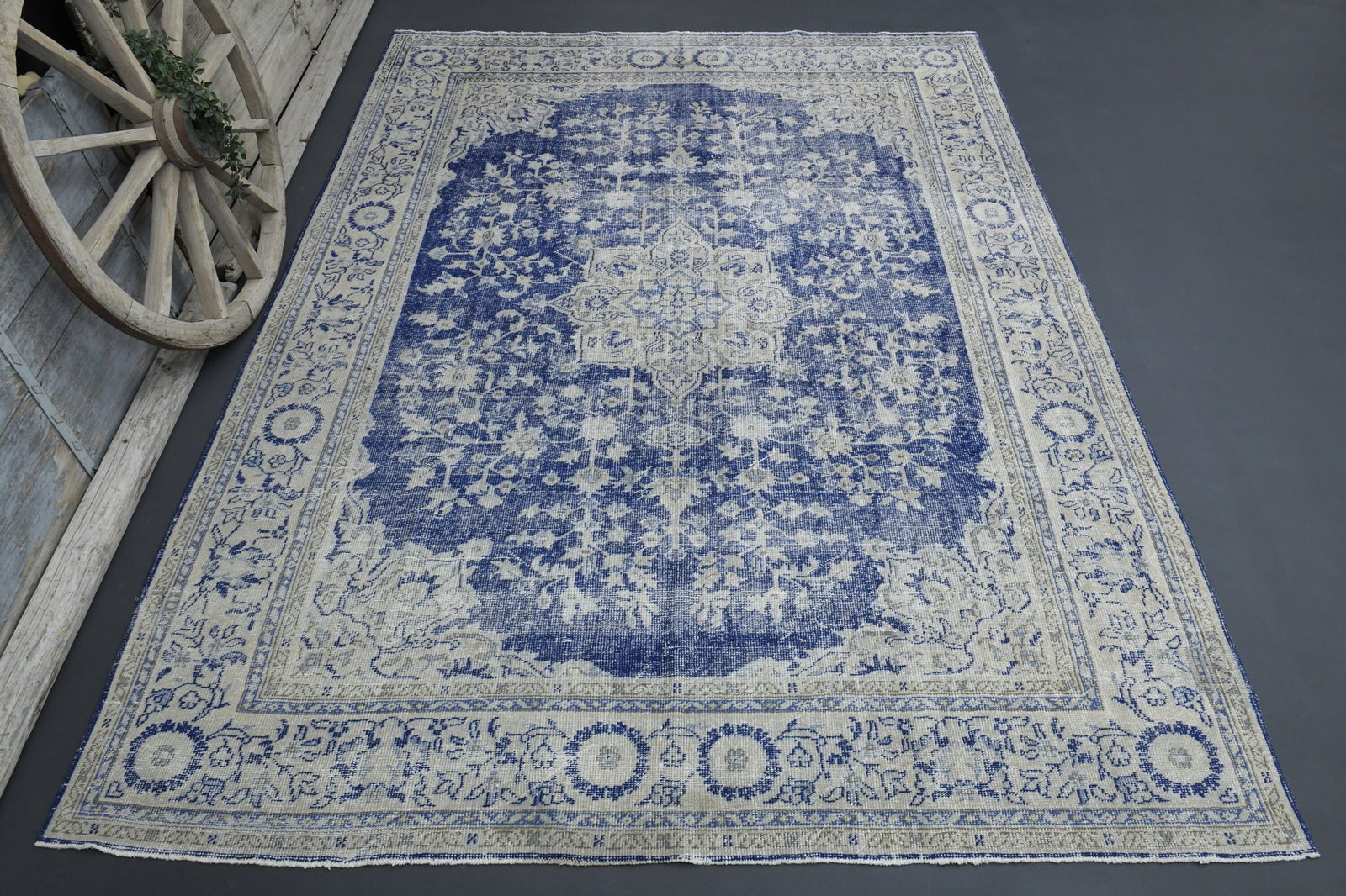 9x12 FADED BLUE Turkish Vintage Rug, Living Room, Oversize, Area Oushak, Wool, Room Decor, Dining (1 of 10)