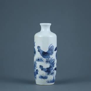 Chinese Blue And White Porcelain Rooster Snuff Bottle: Title: Chinese Blue And White Porcelain Rooster Snuff Bottle Date/Period: After1760Origin: ChineseDimension: 95x38x18(mm) 3.74x1.50x0.71(inches) Materials: Porcelain Reserve: $499.00 