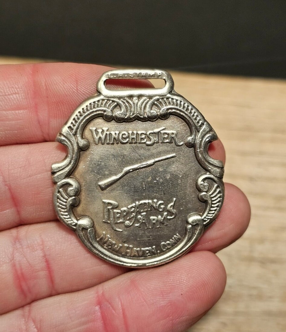 Winchester Watch Fob Souvenir (1 of 13)