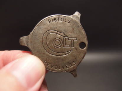 Colt Firearms Screw Driver Key chain: 1 1/2" at its widest Nice Reproduction Colt advertising screwdriver. Great for a key ring comes in handy! All our items come with a 100% customer satisfaction guarantee. About the Items: Each