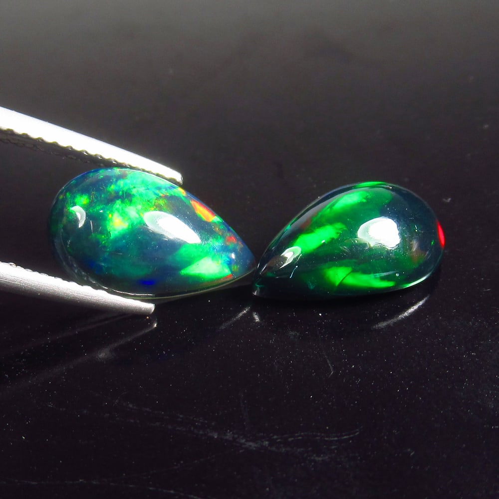 Natural Black Fire Opal Pair - 3.78 Ct (1 of 3)