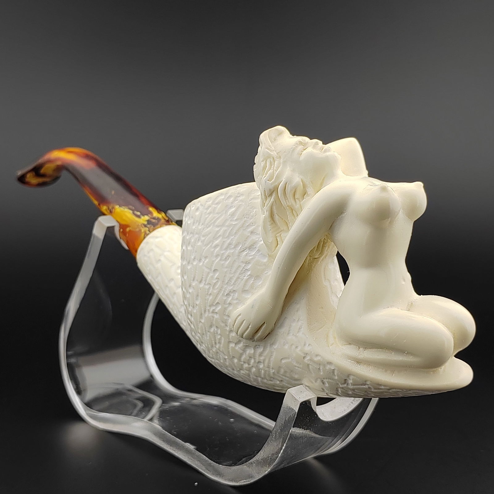 Lady Meerschaum Pipe (1 of 9)