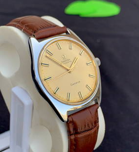 Vintage Omega Geneve, Automatic English made Dennison Stainless case for Omega leather Strap: Vintage from the 1960s Band material: Leather Materials: Stainless steel Power: Mechanical Readout: Analog Can be personalized Vintage Omega Geneve, Automatic English made Dennison Stainless case for