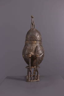 Dogon box - Mali - African Art Tribal Art: Title: Dogon box - Mali - African Art Tribal Art Date/Period: Second half 20th century Origin: Mali Dimension: 12,99 Inch Materials: bronze Weight: 3,97 Pounds Item type: usual items, bronzes, boxes P