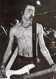 BOB GRUEN - Sid Vicious, Dallas, Texas, 1978: Artist: Bob GruenTitle: Sid Vicious, Dallas, Texas, 1978Medium: Photo Litho, 2011, ChinaDimensions: 7.8x11"Description: Heat Wax Mounted on 11x14" Conservation BoardArtist Bio: Bob Gruen (1945) is