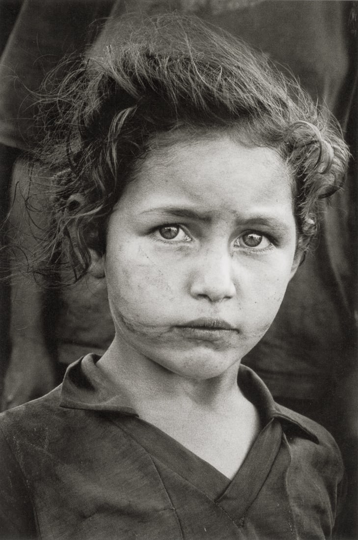 SEBASTIAO SALGADO - Prana, Brazil, 1996: Artist: Sebastiao Salgado Title: Prana, Brazil, 1996 Medium: Photo Litho, 2012, Italy Dimensions: 7.95x11.95" Description: Heat Wax Mounted on 12x16" Conservation Board Artist Bio: Sebastiao Salgado i