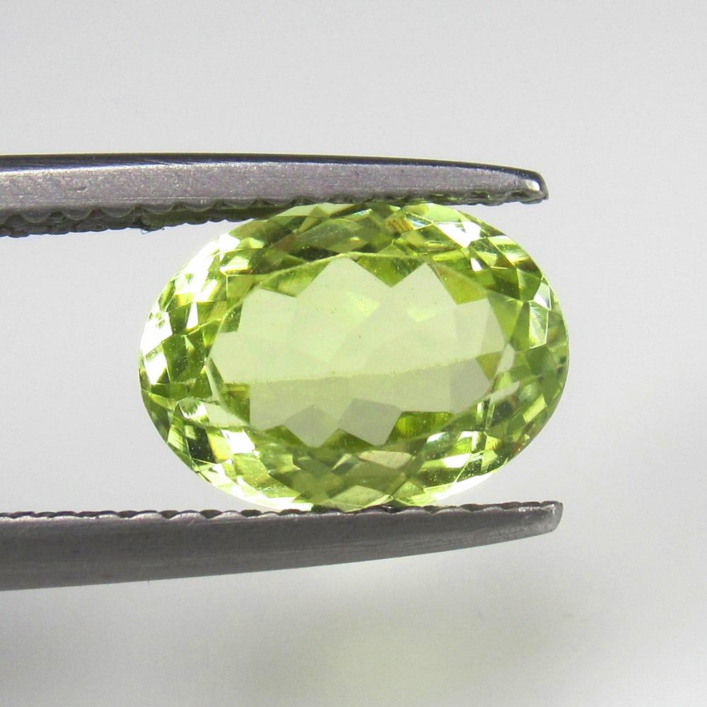 Natural Scapolite - 2.17 Ct (1 of 2)