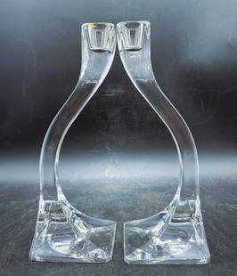 Vintage Pair Mid-century Modern Riedel "duetto" Austria Crystal Candlesticks: Title: VINTAGE PAIR MID-CENTURY MODERN RIEDEL "DUETTO" AUSTRIA CRYSTAL CANDLESTICKS Date/Period: UNKNOWN Dimension: 8" Material: glass Additional Information: VINTAGE PAIR MID-CENTURY MODERN RIEDEL "D