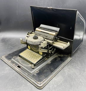 Rare Antique German Junior Modell 3 Gsn Portable Manual Typewriter With Case: Title: RARE ANTIQUE GERMAN JUNIOR MODELL 3 GSN PORTABLE MANUAL TYPEWRITER WITH CASEDate/Period: unknownDimension: case is 9 x 8Material: mixed materialsAdditional Information: ANTIQUE GERMAN JUNIOR