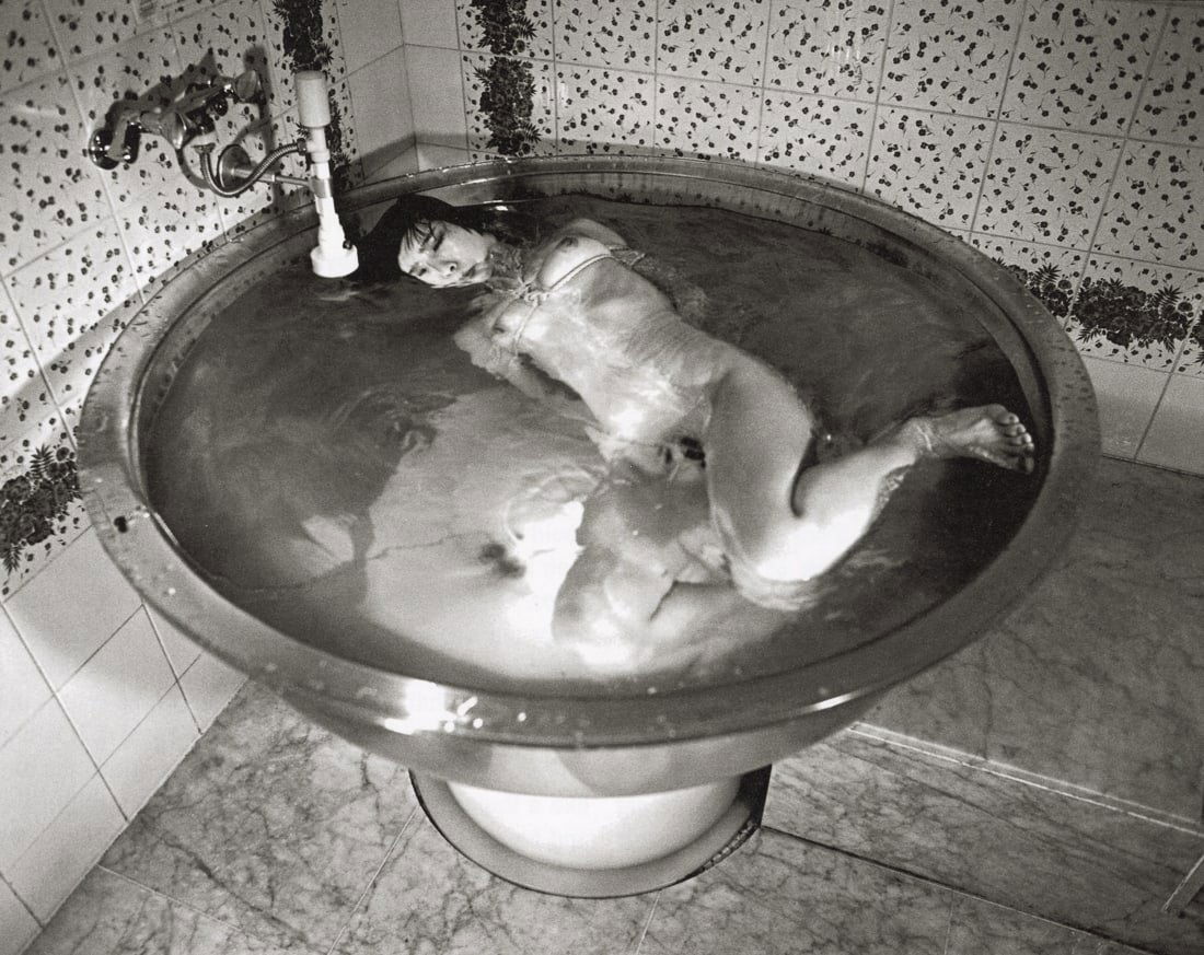 NOBUYOSHI ARAKI - Untitled (1 of 1)