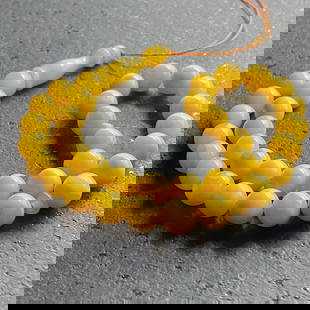 Splendid Vintage Amber Tesbih made from Round Amber beads: Title: Splendid Vintage Amber Tesbih made from Round Amber beads Metal: None Gemstones: Amber Weight: 13.6 g Size: Bead size: 8.75 mm Made of: Whole Stone Additional Information: Amber does not contai