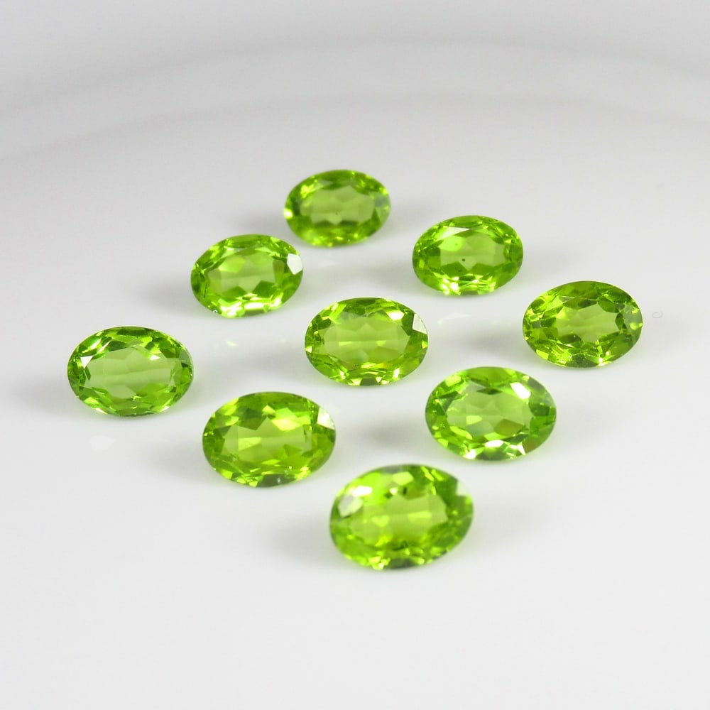 Natural Green Peridot Necklace Set - 10.02 Ct (1 of 3)