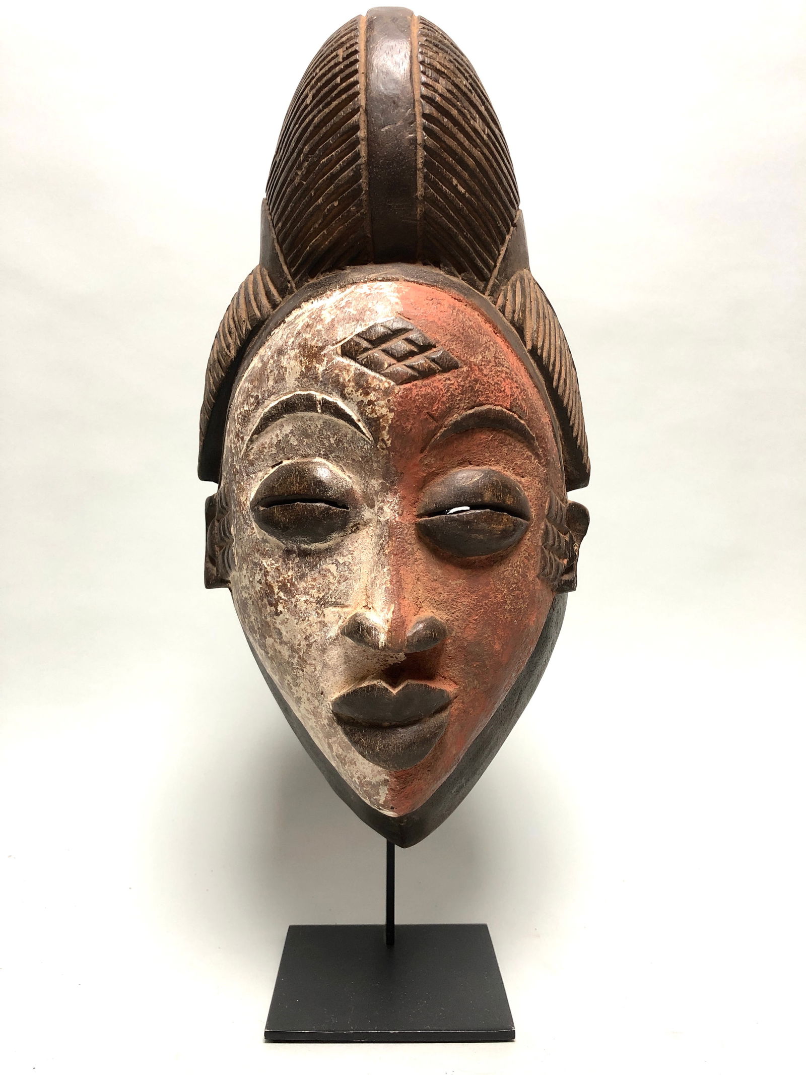 Ceremonial mask - Wood - Punu - Gabon (1 of 12)