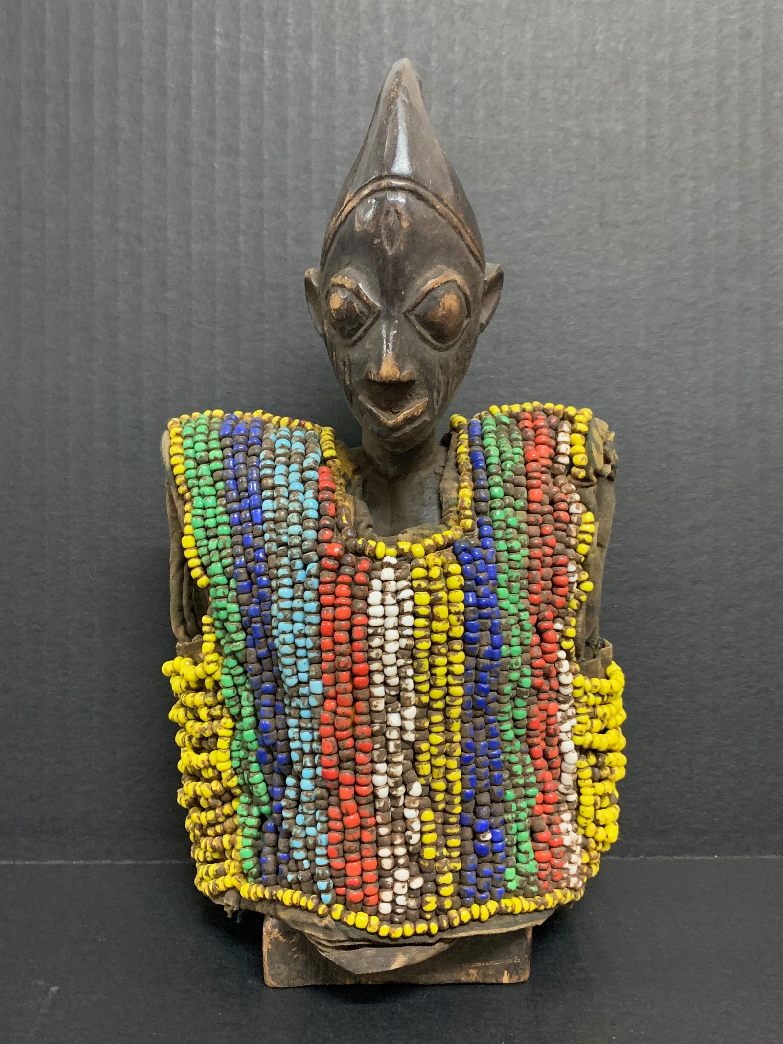Ibeji Beaded Doll (1 of 6)