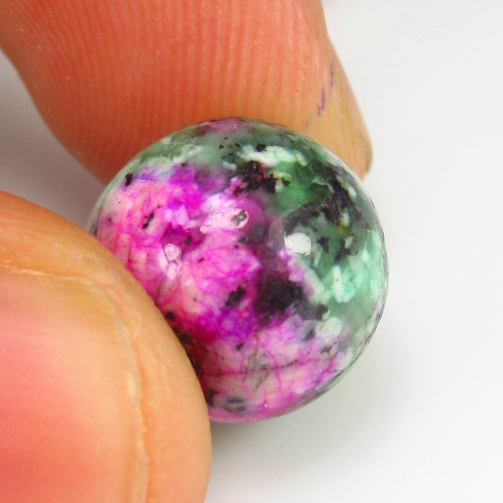 Natural Ruby Zoisite Beads - 12.25 Ct (1 of 2)