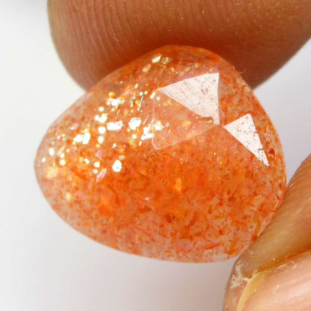 4.12 Ctw Natural Orange Sunstone Pear Cut: No Reserve! Title: 4.12 Ctw Natural Orange Sunstone Pear Cut Stone Clarity: Opaque Gemstone:Natural Sunstone Carat Weights: 4.12 Size/Dimensions: 13.70 x 11.50 x 4.00 mm Additional Info:Pear Cut / Goo