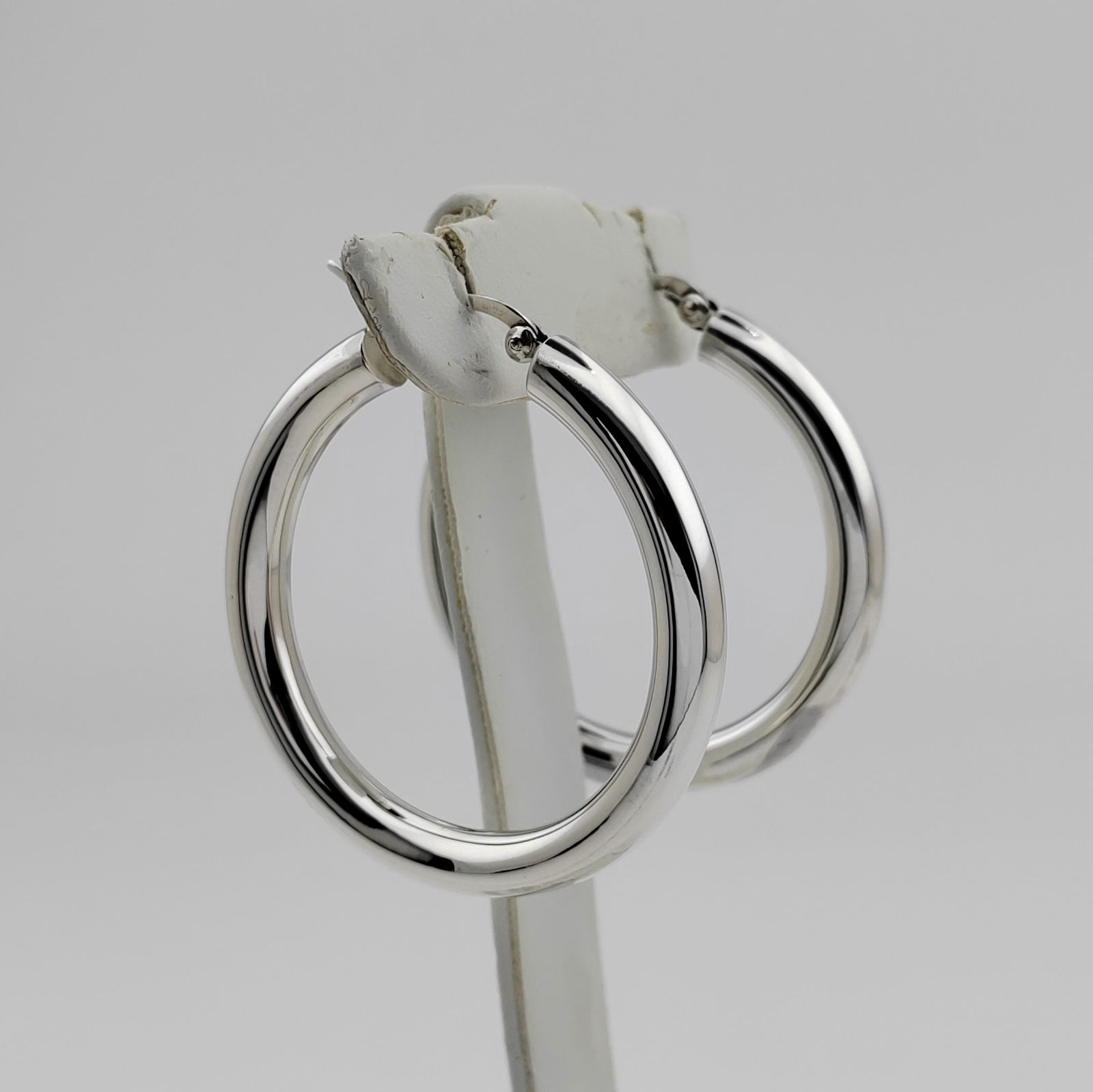 925 Silver Hoop Earrings (1 of 9)