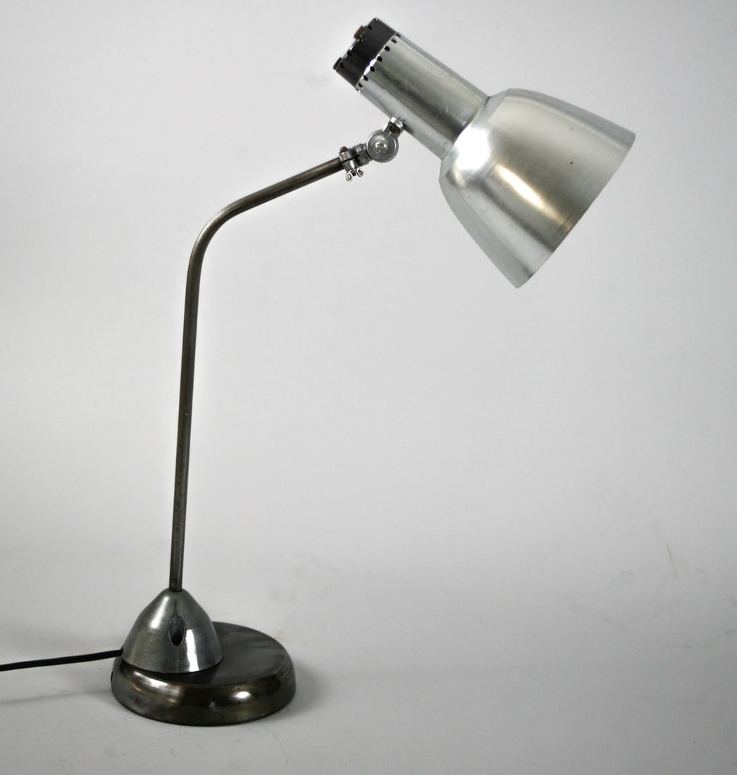 Guariche cocotte style desk mid century task lamp French: French mid century desk lamp , attributed to Guariche who created several " cocotte " light similair to this modele H.16 Globe D.5 rewired with US socket Reserve: $220.00 Shipping: Domestic: Flat-rate