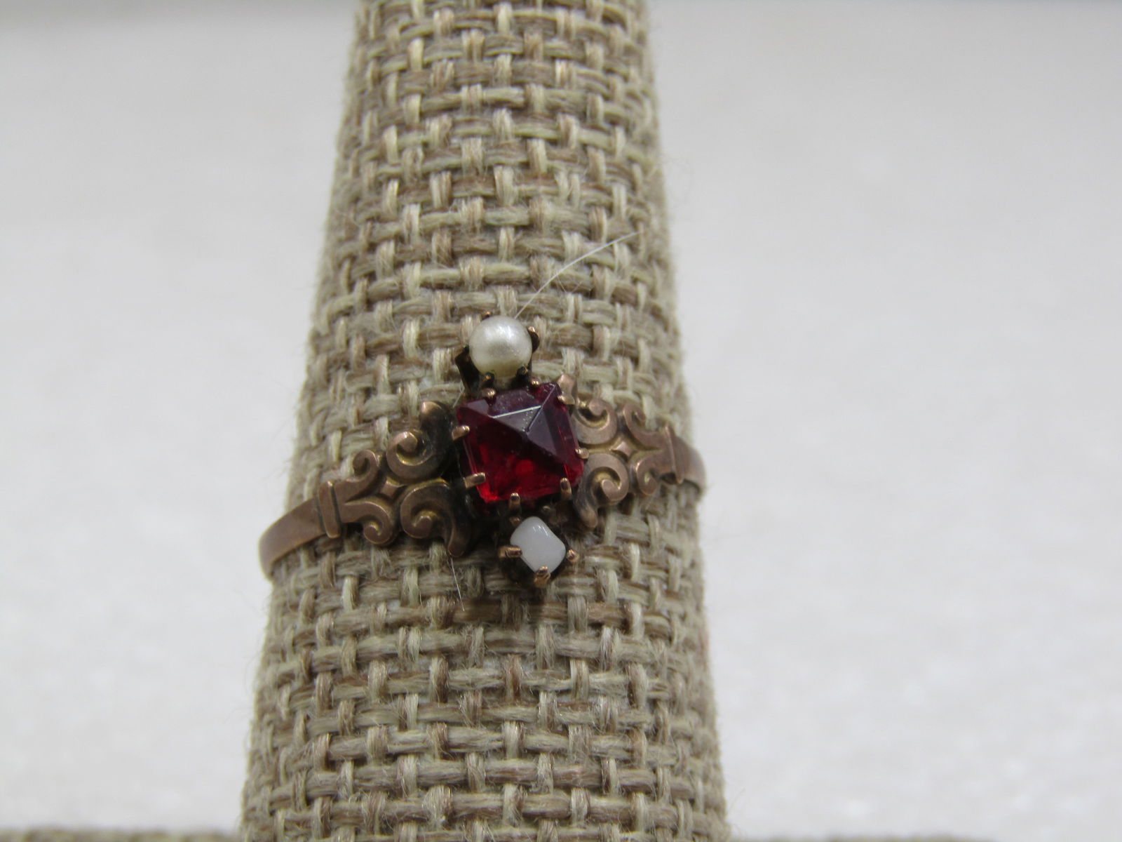 Vintage 9kt Victorian Ring, Garnet Colored Stone, Sz. 8.5 (1 of 8)