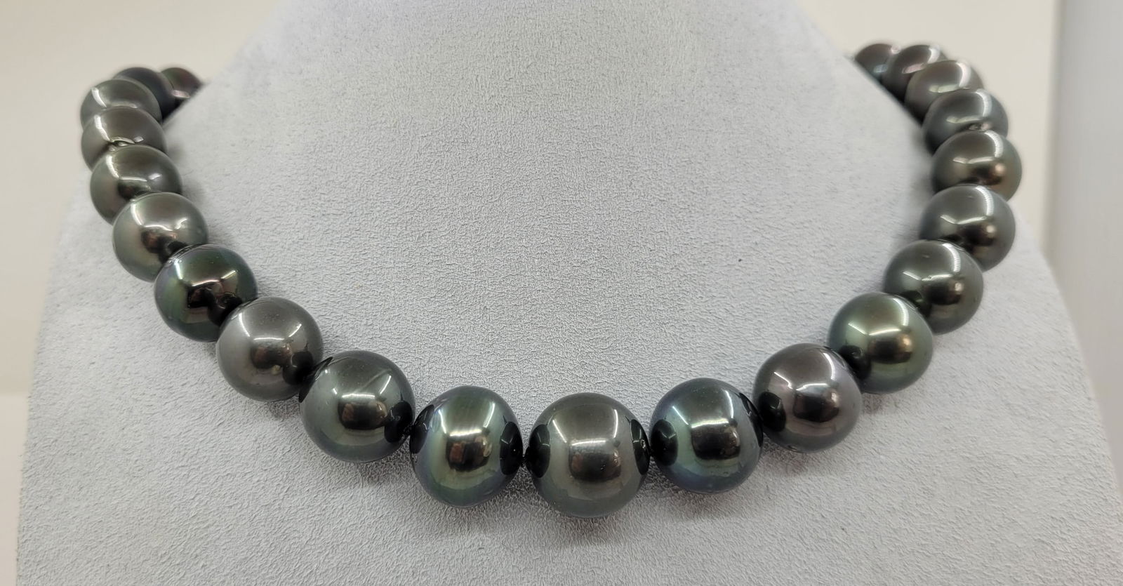 Certified Tahitian Pearls - Big Size - 11x14.8mm - Necklace (1 of 17)