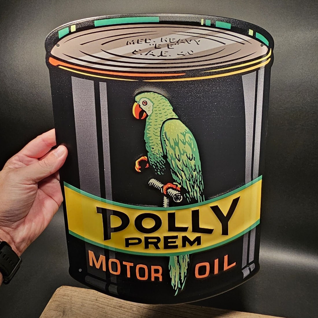 Metal Dolly Motor Oil Car Sign (1 of 10)