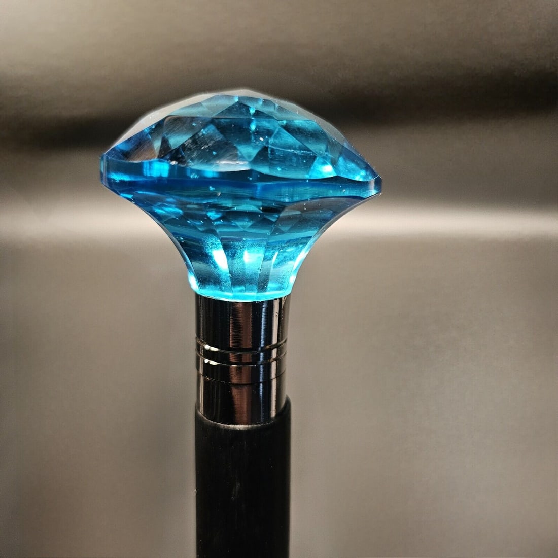 37" Blue Glass Handle Wood Walking Stick Cane: Reserve: $25.00 Shipping: Domestic: Flat-rate of $25.00 to anywhere within the contiguous U.S. International: Foreign shipping rates are determined by destination. International shipping may be subjec