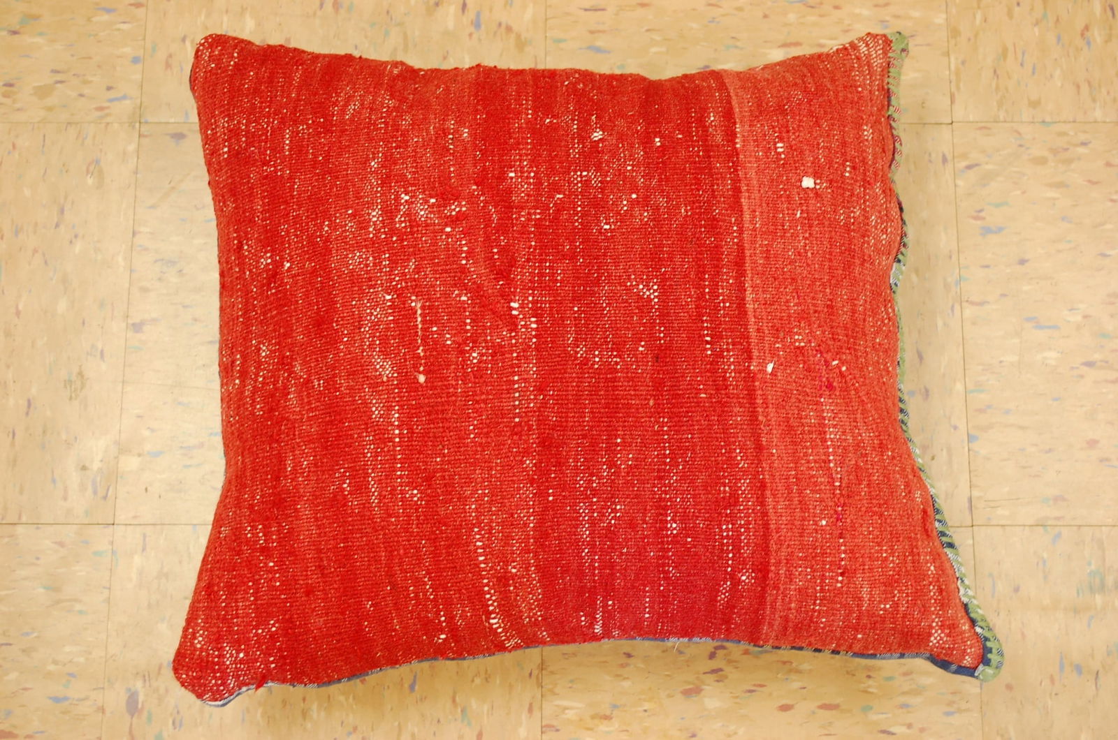 Handmade Pillow Cushion Rug 1'6" X 1' 8" Auction