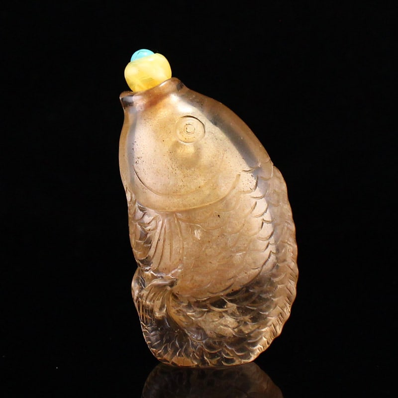 Chinese Crystal Carved Fish Shape Snuff Bottle (1 of 9)