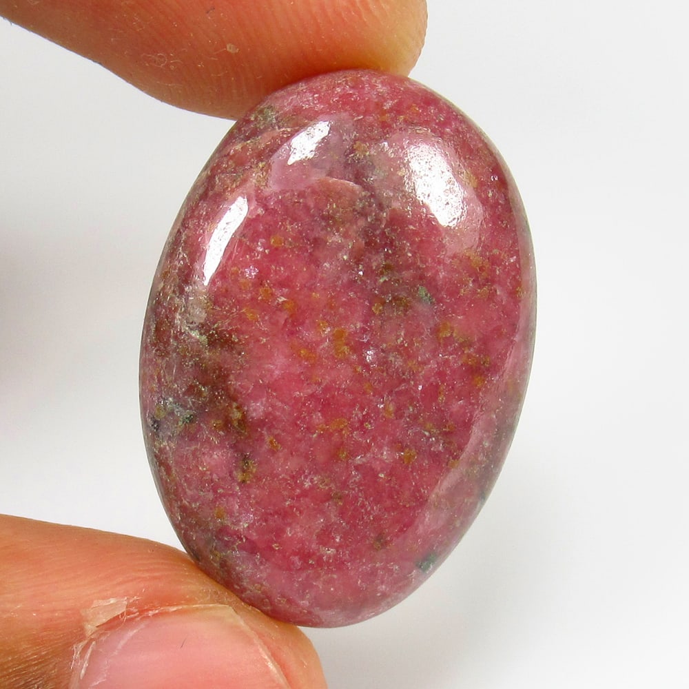 36.68 Ct - Natural Rhodonite Jasper: No Reserve! Title: 36.68 Ct - Natural Rhodonite Jasper Description: Gemstone Gemstones: Jasper Carat: 36.68 Size/Dimensions:25.0 x 18.0 x 6.0 mm Shipping: Domestic: Flat-rate of $7.00 to anywhere