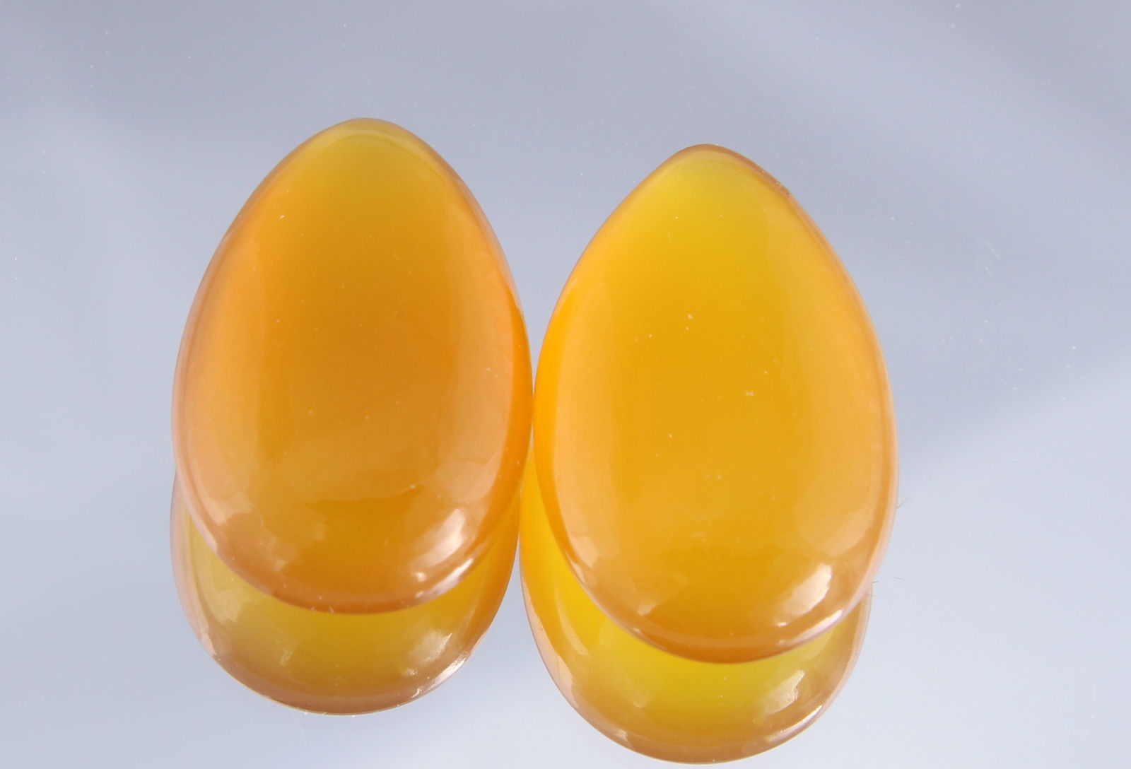 Beautiful " Natural Yellow Onyx " 18.04 Cts Natural Yellow Onyx Lot (1 of 2)