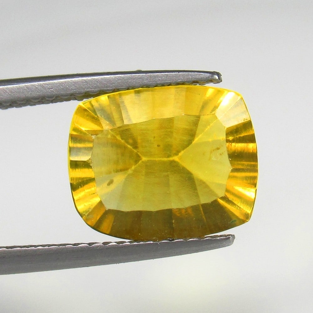 Natural Flourite - 4.15 Ct (1 of 2)