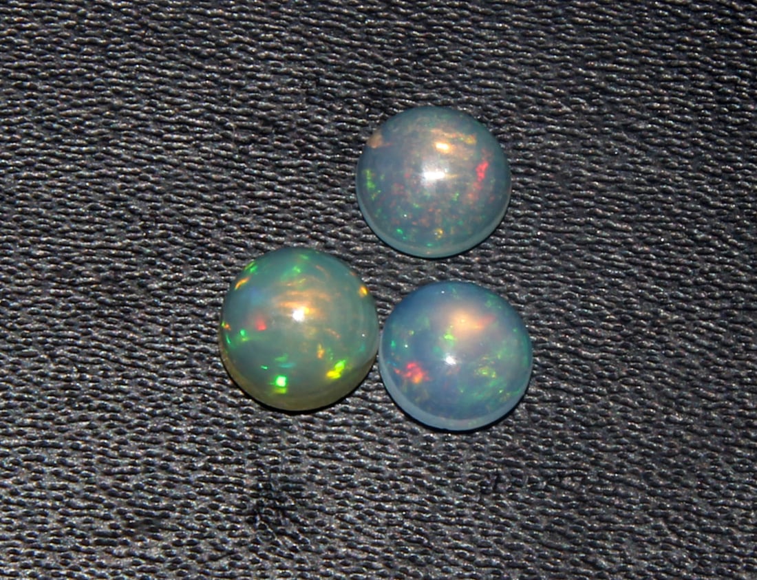 Stunning " Fire Ethiopian Opal " 1.12 Cts Natural Ethiopian Opal Lot (1 of 2)