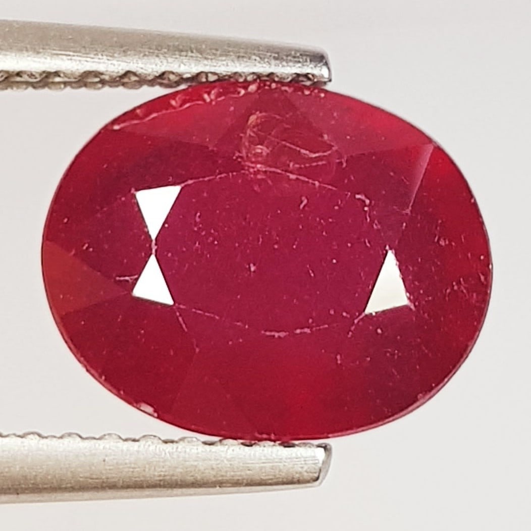 4.00 Ctz Top Quality Pinkish Red Natural Ruby (1 of 4)