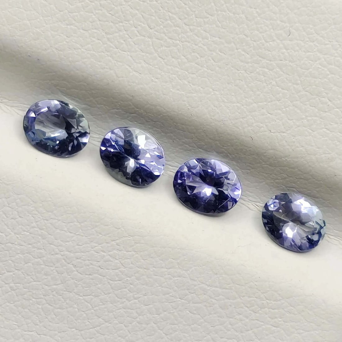 1.55 Ct "Flawless" Natural Tanzanite Lot (1 of 2)