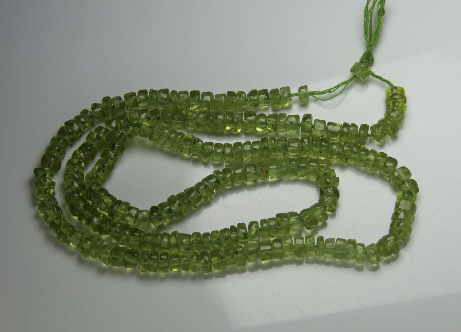 Stunning " Natural Peridot " 62.84 Cts Natural Peridot (1 of 4)