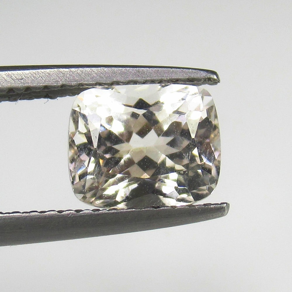 Natural Morganite - 1.73 Ct (1 of 2)