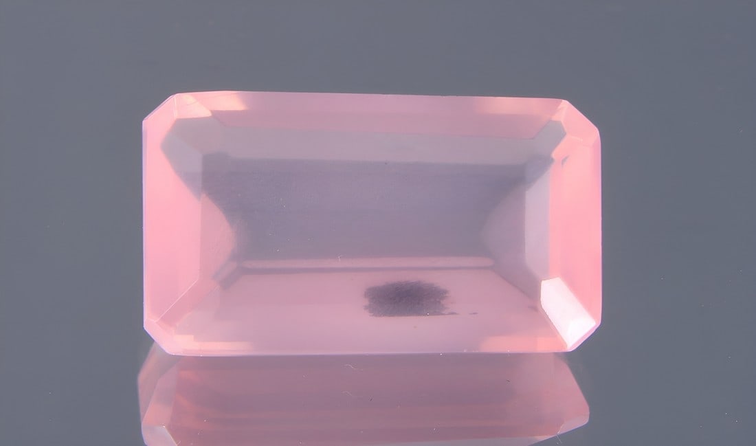 Awesome " Natural Pink Rose Quartz " 4.55 Cts Natural Rose Quartz (1 of 5)