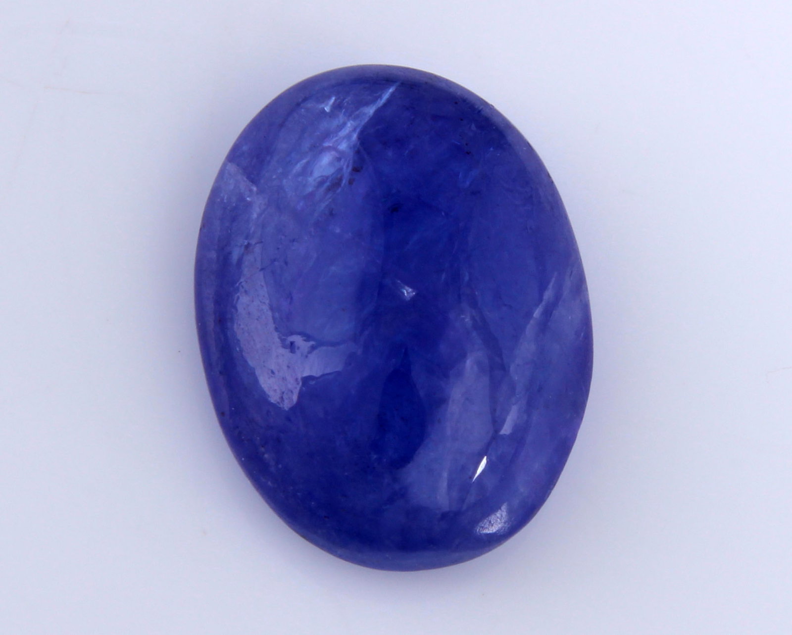 Lovely " Natural Tanzanite " 6.20 Cts Natural Tanzanite: No Reserve! Title: Lovely " Natural Tanzanite " 6.20 Cts Natural Tanzanite Additional Info: Gemstone : Natural Tanzanite Origin: Tanzania Weight : 6.20 carats Dimensions : 13.70x10.37x4.93 mm Shape/Cu