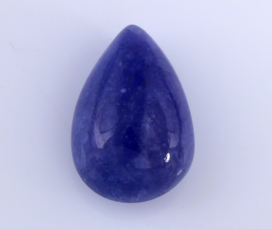 Beautiful " Natural Tanzanite " 5.74 Cts Natural Tanzanite: No Reserve! Title: Beautiful " Natural Tanzanite " 5.74 Cts Natural Tanzanite Additional Info: Gemstone : Natural Tanzanite Origin: Tanzania Weight : 5.74 carats Dimensions : 13.42x8.80x6.01 mm Shape/