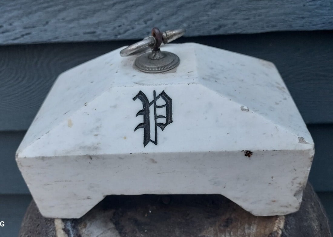 antique Stone Marble Horse equipment Stay P 1860 (1 of 2)