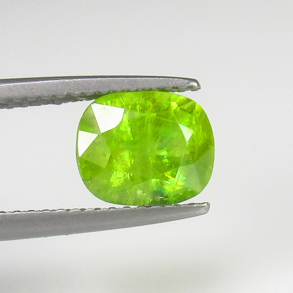 Natural Sphene - 2.26 Ct (1 of 2)