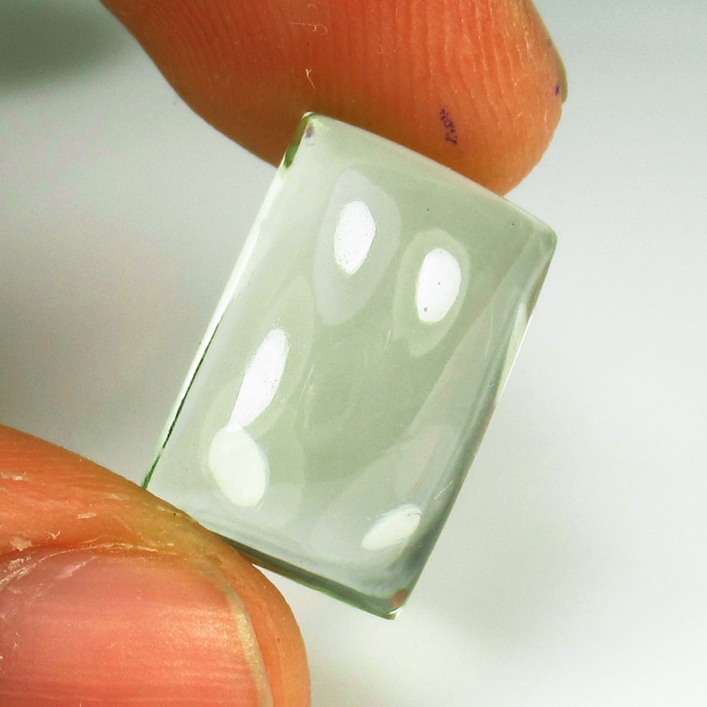 9.91 Ct - Natural Green Amethyst (1 of 2)