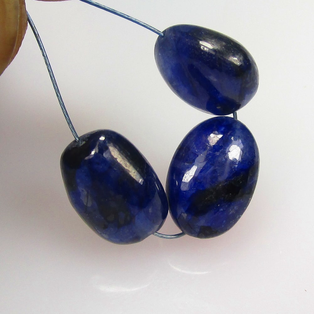 12.43 Ctw Natural 3 Blue Sapphire Dumble Beads (1 of 2)