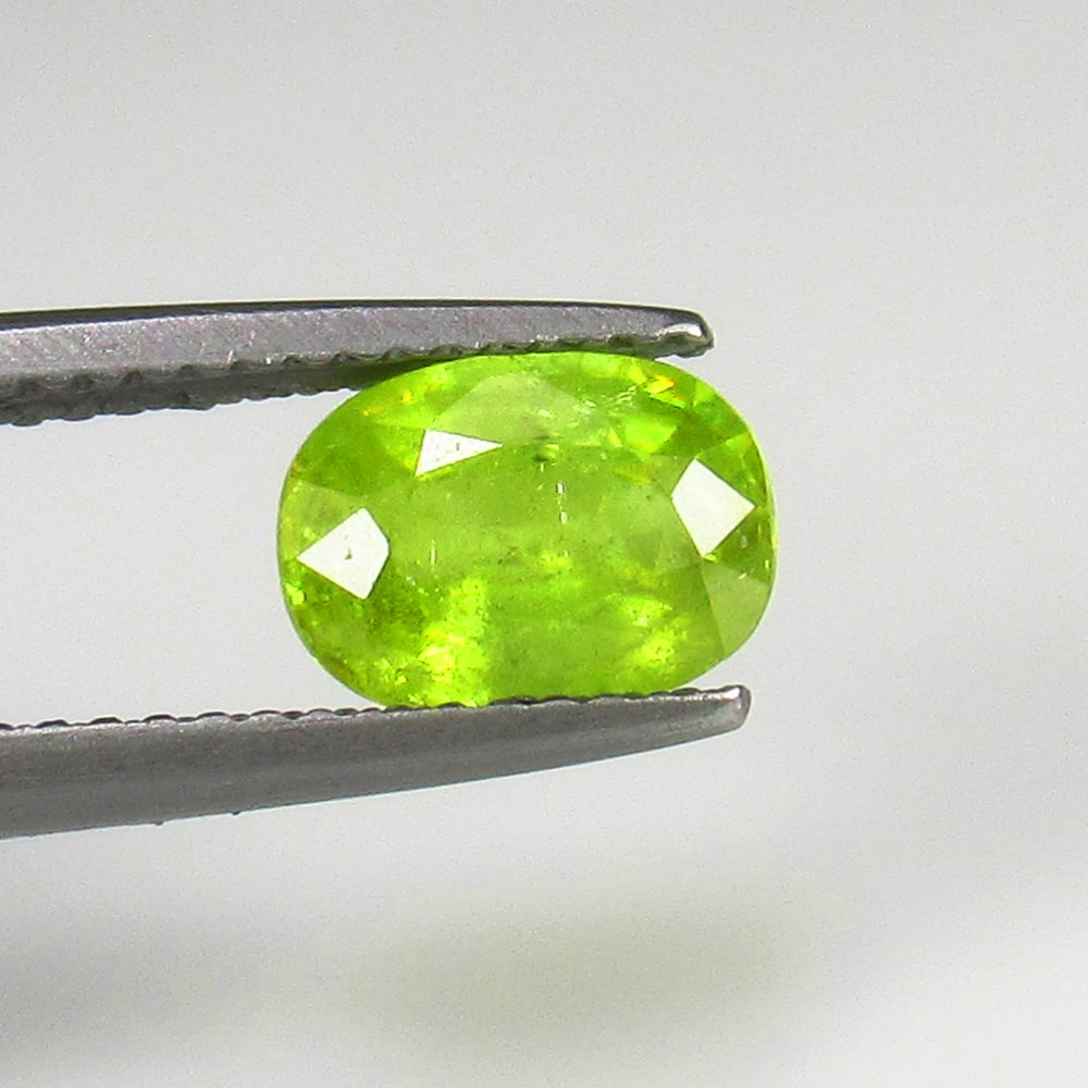 Natural Sphene - 1.71 Ct (1 of 2)