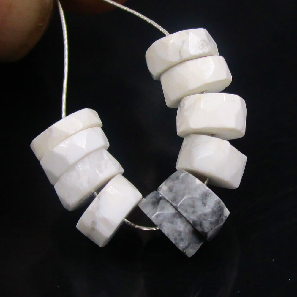 8.96 Ctw Natural 10 Dendrite Opal Round Beads (1 of 2)