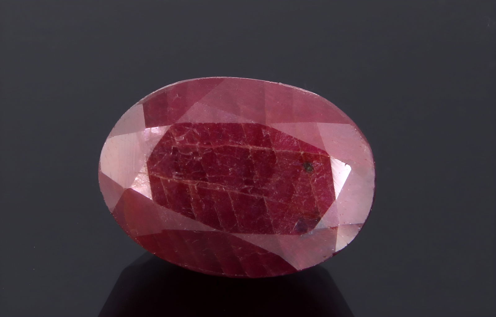 Gorgeous " Natural Ruby " 5.50 Cts Natural Unheated Ruby (1 of 5)