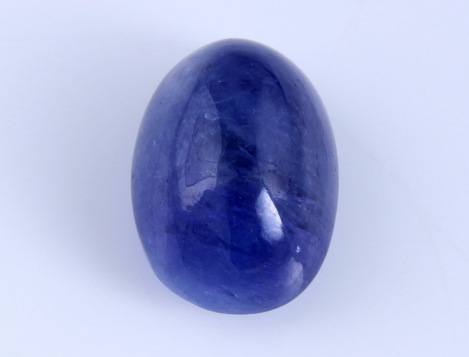 Marvellous " Natural Tanzanite " 14.09 Cts Natural Tanzanite: No Reserve! Title: Marvellous " Natural Tanzanite " 14.09 Cts Natural Tanzanite Additional Info: Gemstone : Natural Tanzanite Origin: Tanzania Weight : 14.09 carats Dimensions : 15.58x11.04x9.32 mm Sh