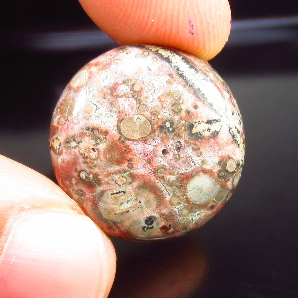 15.33 Ct - Natural Leopard Jasper (1 of 2)