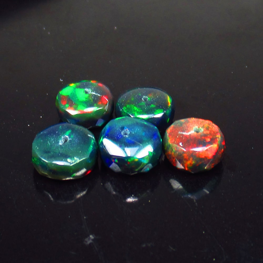 5.25 Ct - Natural Black Fire Opal Beads (1 of 2)